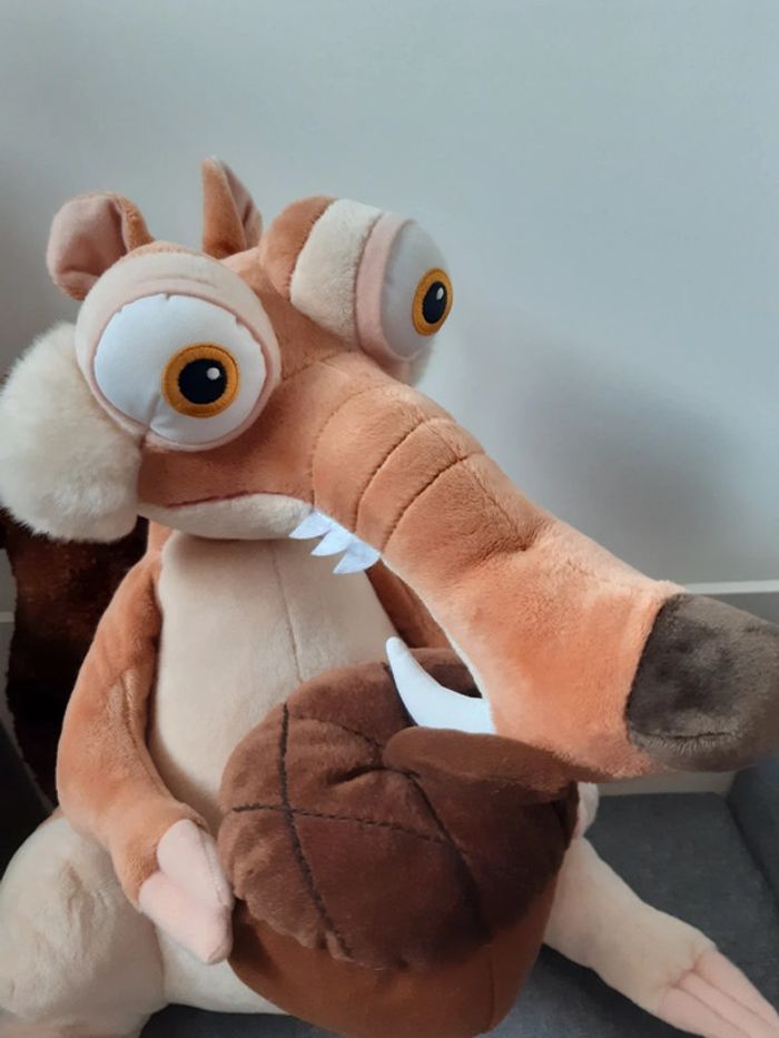 Peluche / doudou Scrat L'Age de glace 4 - photo numéro 2