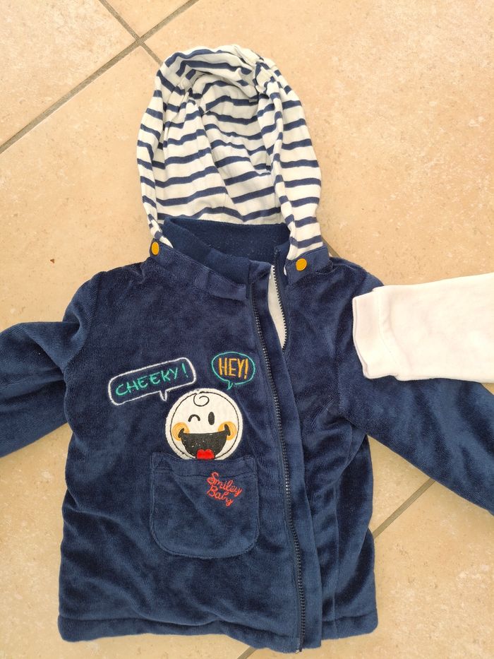 2 vestes gilet velour hiver garcon 6 mois comme neuve - photo numéro 2