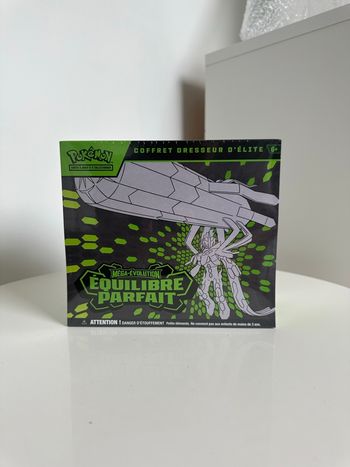 Pokémon : ETB ME03 - Coffret Dresseur Équilibre Parfait avec scellage clinique 