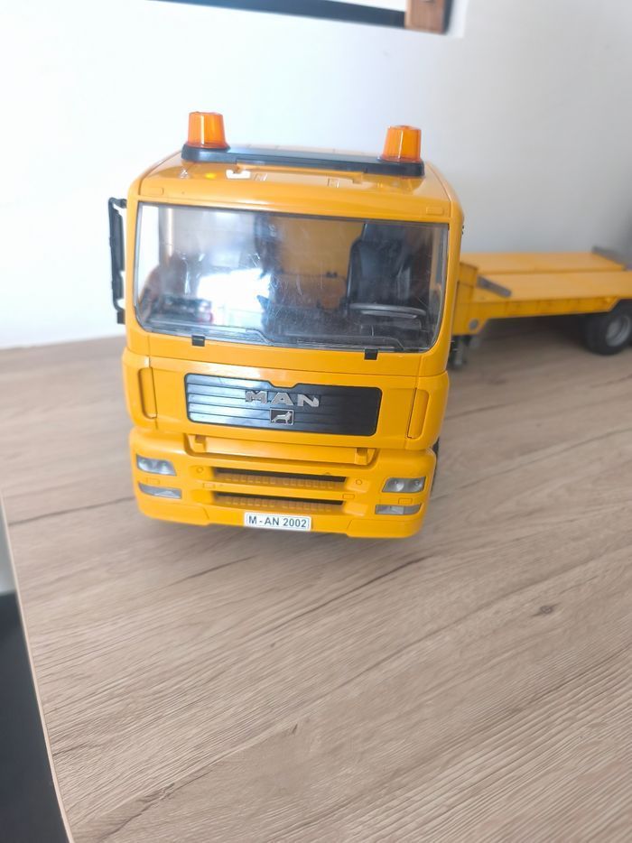 Camion plateau bruder - photo numéro 3