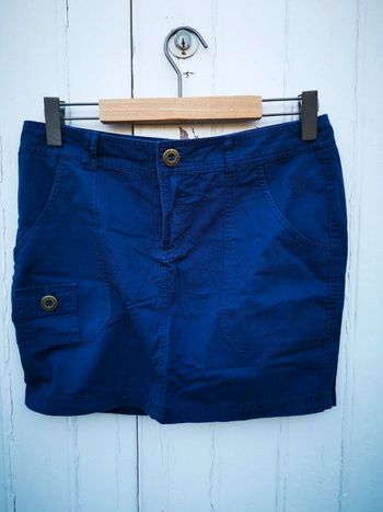 Jupe courte bleu marine Amisu