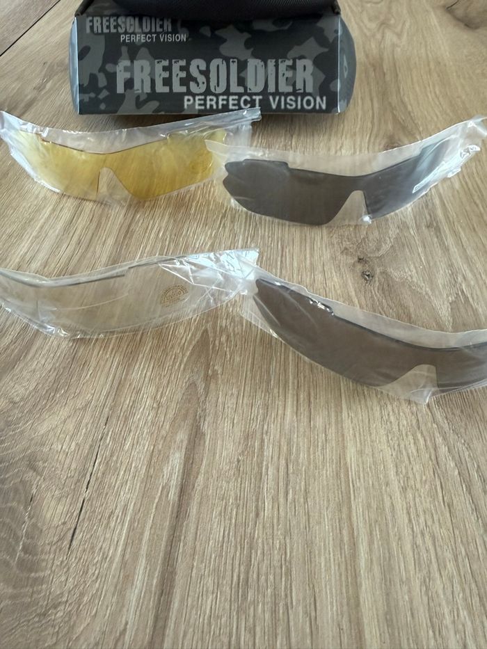 Lunettes de sport multifonction - photo numéro 4