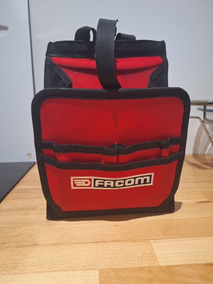 Facom