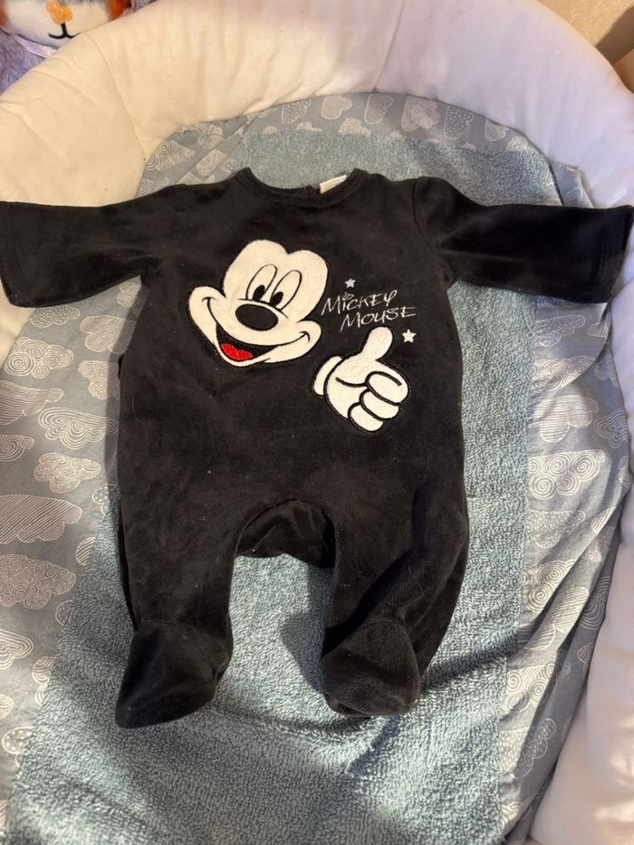 Pyjama - photo numéro 3