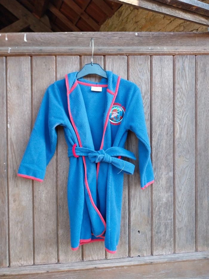 Peignoir spiderman 4.5 ans