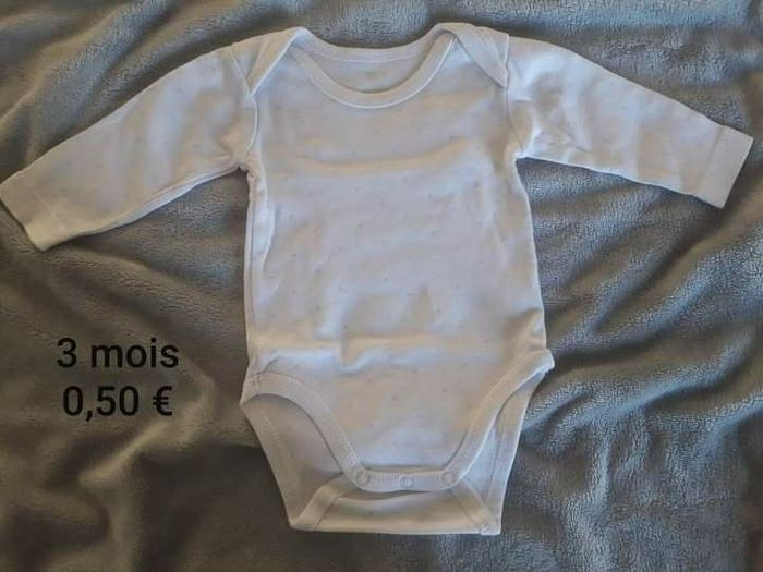 6 bodies - photo numéro 3