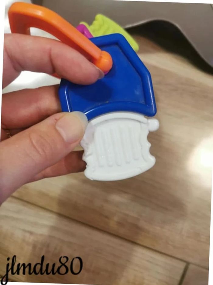 Bavoir plastique - photo numéro 9