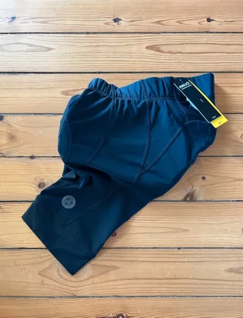 Short de cycliste AGU