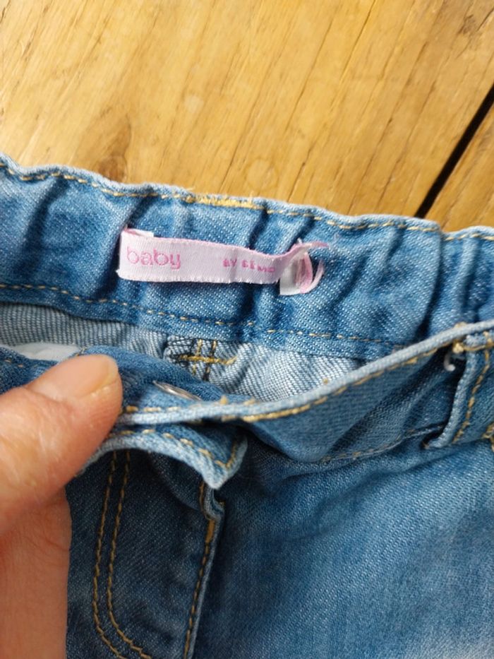 Petit short en jean, bébé fille 2 ans - photo numéro 3