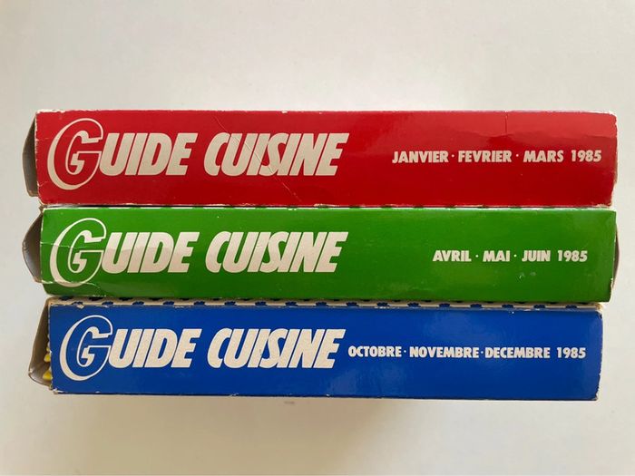 Rare lot de 3 Guides  1985 Cuisine culinaire anciennes 38 revues 1985 ajoutez moi à vos favoris - photo numéro 2
