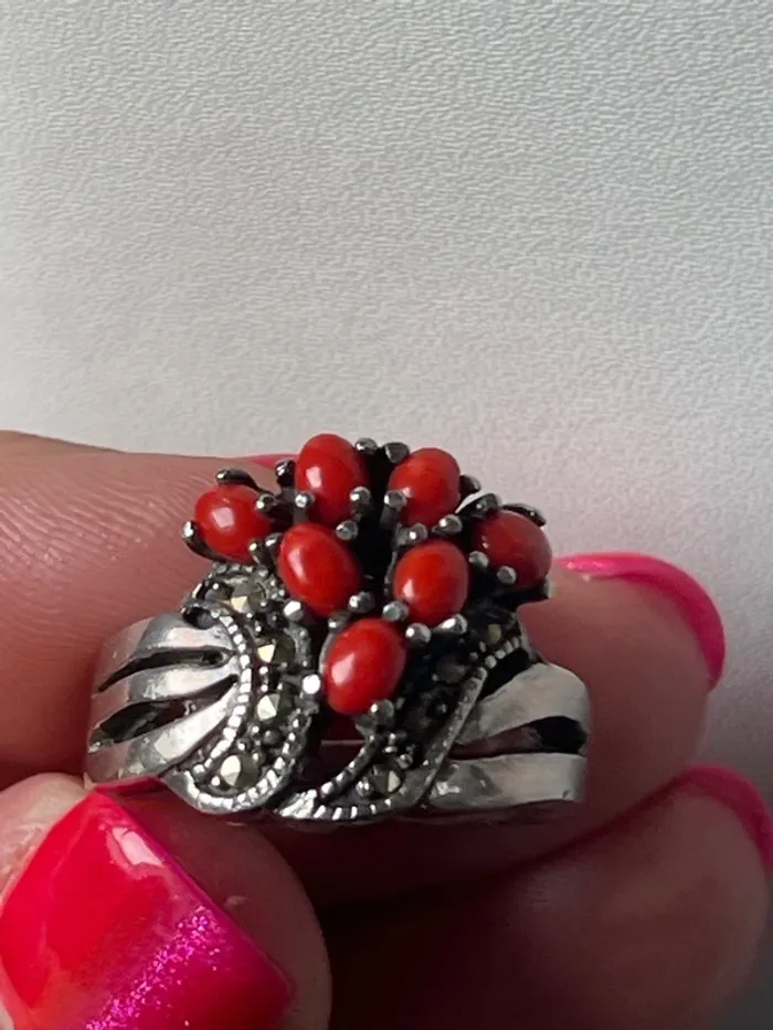 Bague ancienne en argent et corail rouge - photo numéro 3