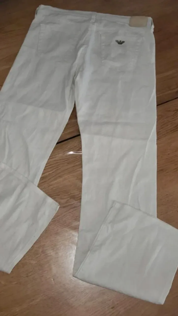 Pantalon Lin Armani Jeans taille 30 – coupe droite élégante