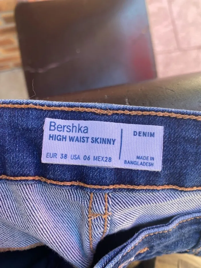 jean bershka - photo numéro 2