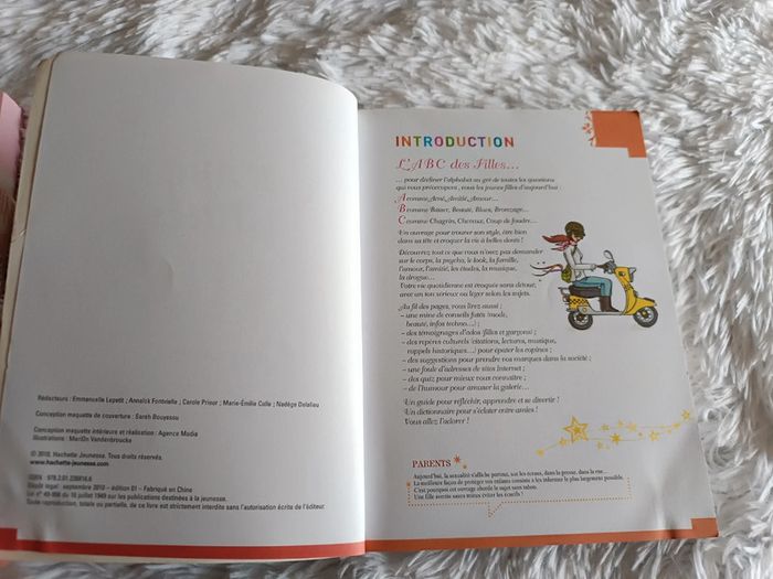 Livre l'ABC des filles _ Le guide de 2011 _ Hachette - photo numéro 4
