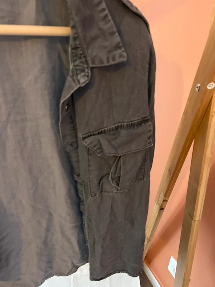 Chemise grise - photo numéro 2