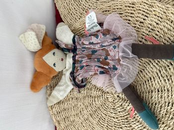 La marionnette à main « La Dame séduisante » de la collection Moulin Roty