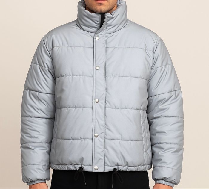 Doudoune courte réfléchissante taille L comme neuve effet lumineux