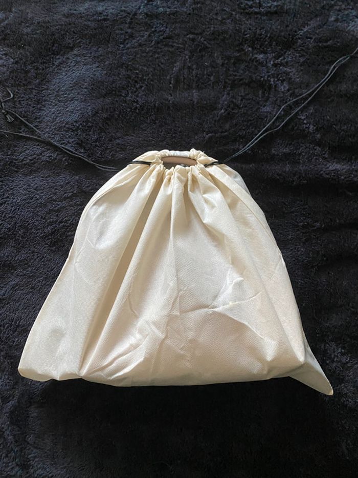 Sac à main en cuir Isabella Rhea - photo numéro 10
