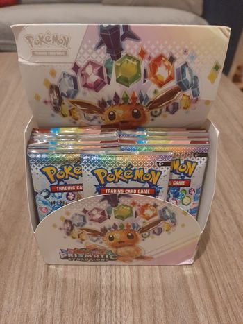 Lot de 13 paquets de booster pokemon  version anglais  évolution prismatique