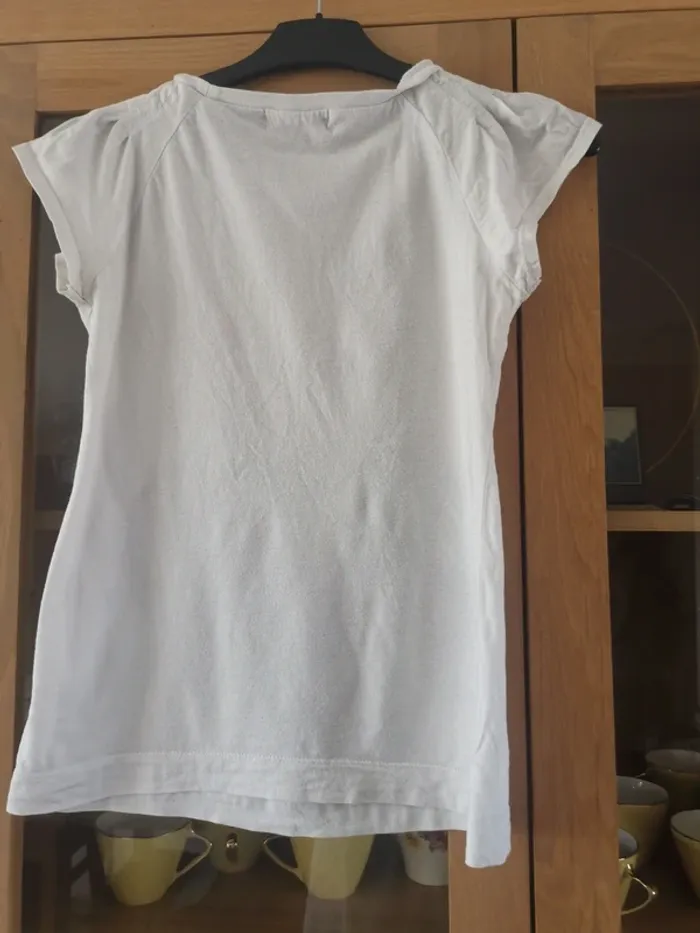 Très joli tee-shirt taille S - photo numéro 3