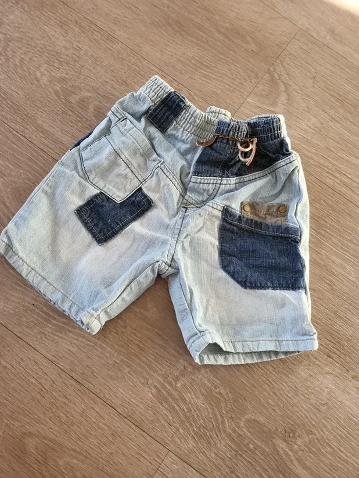 Short 6 mois