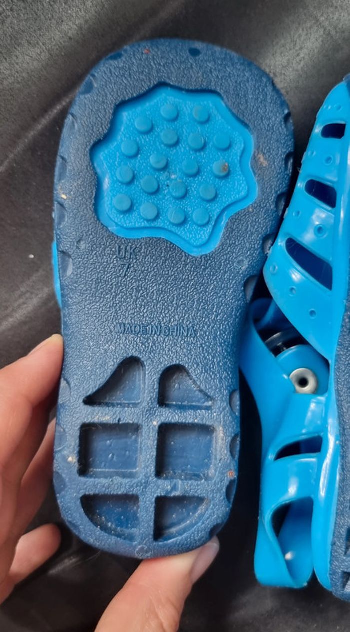 Chaussures de plage - photo numéro 2