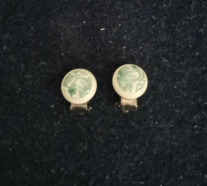 Petits clips vintage ronds