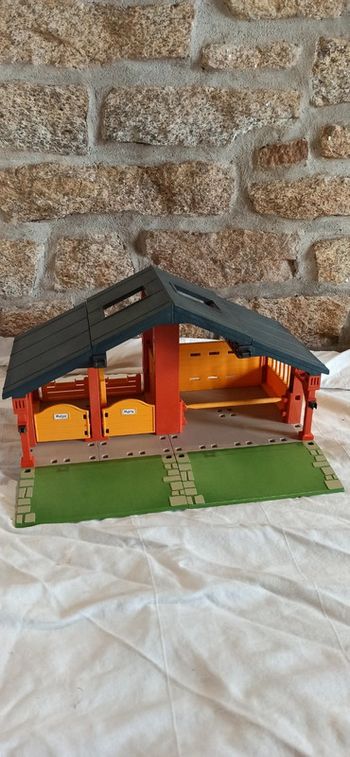 Bâtiment Écurie playmobil