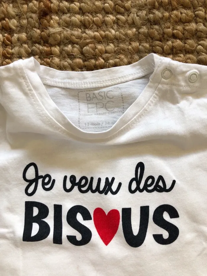 Tee-shirt manches courtes - photo numéro 2