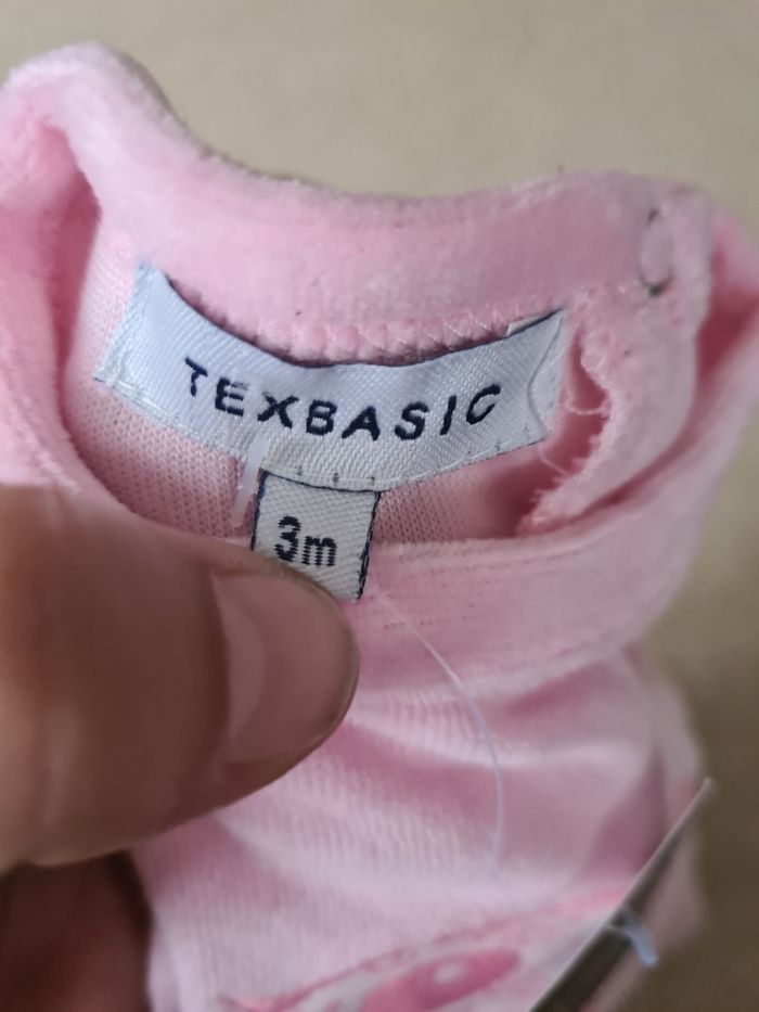 Pyjama taille 3 mois neuf - photo numéro 2