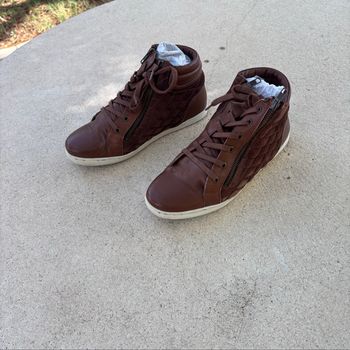 Baskets façon daim