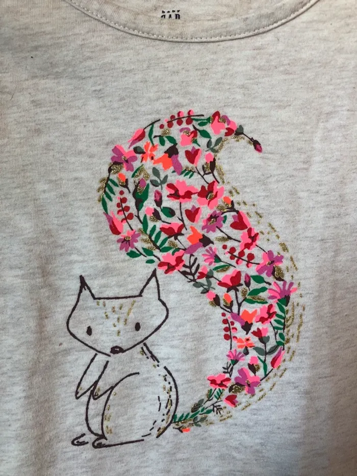 T-shirt baby GAP - photo numéro 2