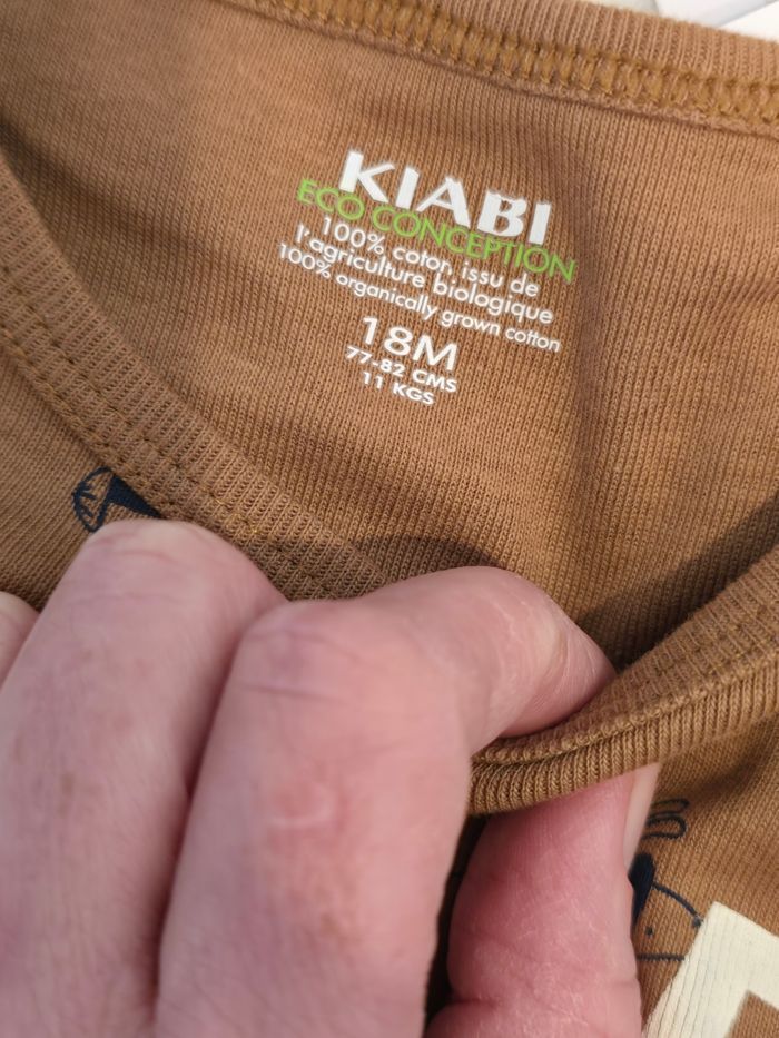 NEUFS (non portés)🏷🏷🤩😍💙SUPERBES  bodies ml et pyjama 18 mois garçon 🤩😍💙 - photo numéro 8