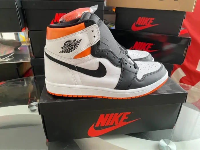 Jordan 1 high retro orange vif - photo numéro 2