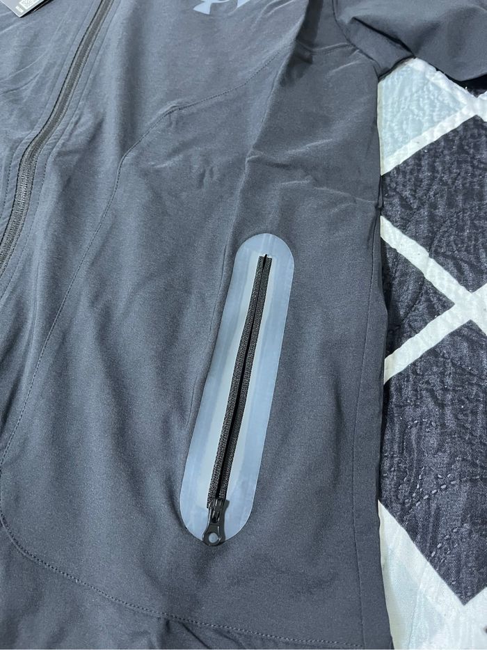 Ensemble Under Armour Neuf - photo numéro 4