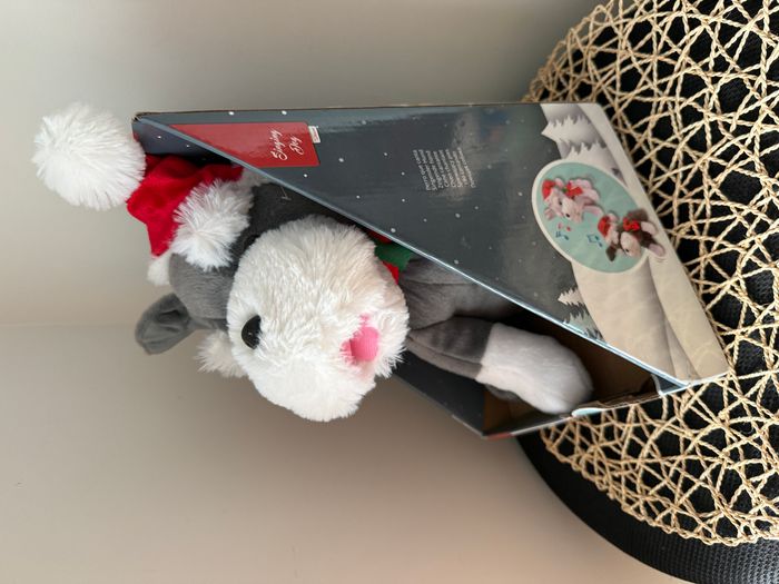 peluche  chien Père Noël avec son et mouvement - photo numéro 3