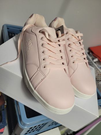 Baskets femme kappa 39 neuves