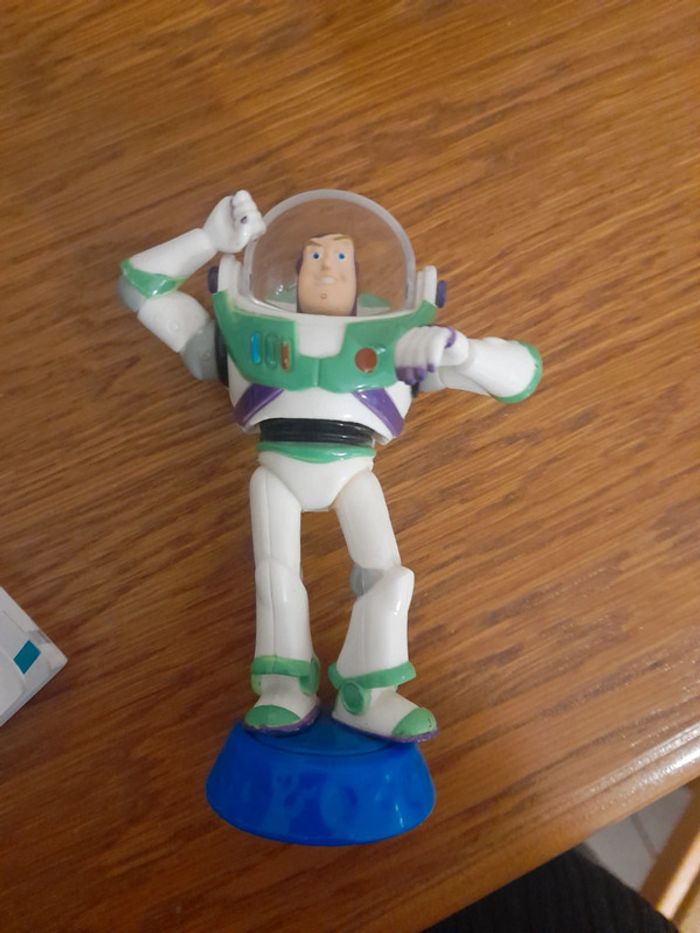 Buzz l eclair