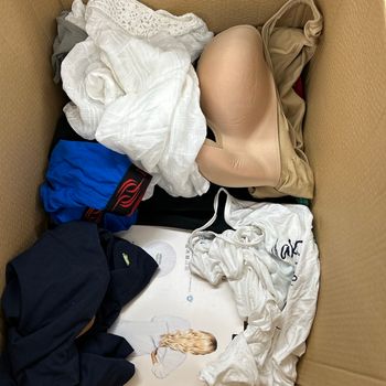 Lot de 50 vêtements adultes neufs #5