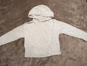 Tee-shirt manches longues à capuche Okaïdi 4 ans