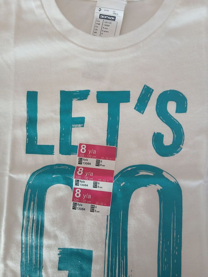 Lot de 2 Tee-shirts  neufs 8 ans - photo numéro 3