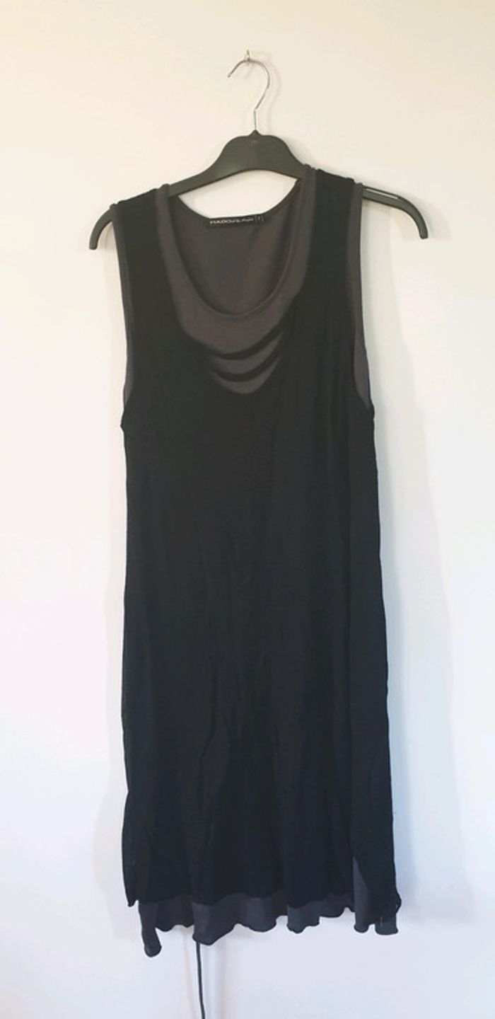 Robe noir - photo numéro 4