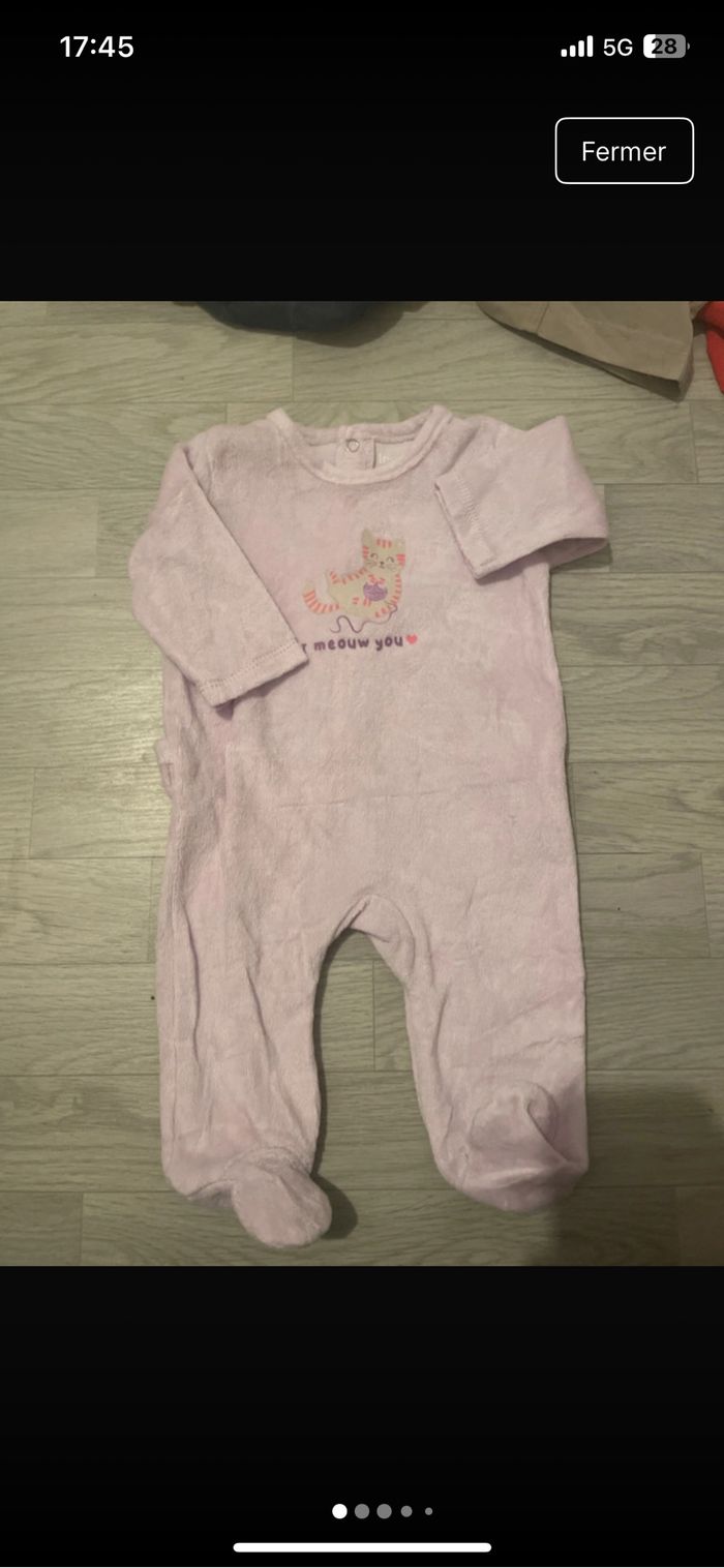 Vends cinq pyjamas - photo numéro 5