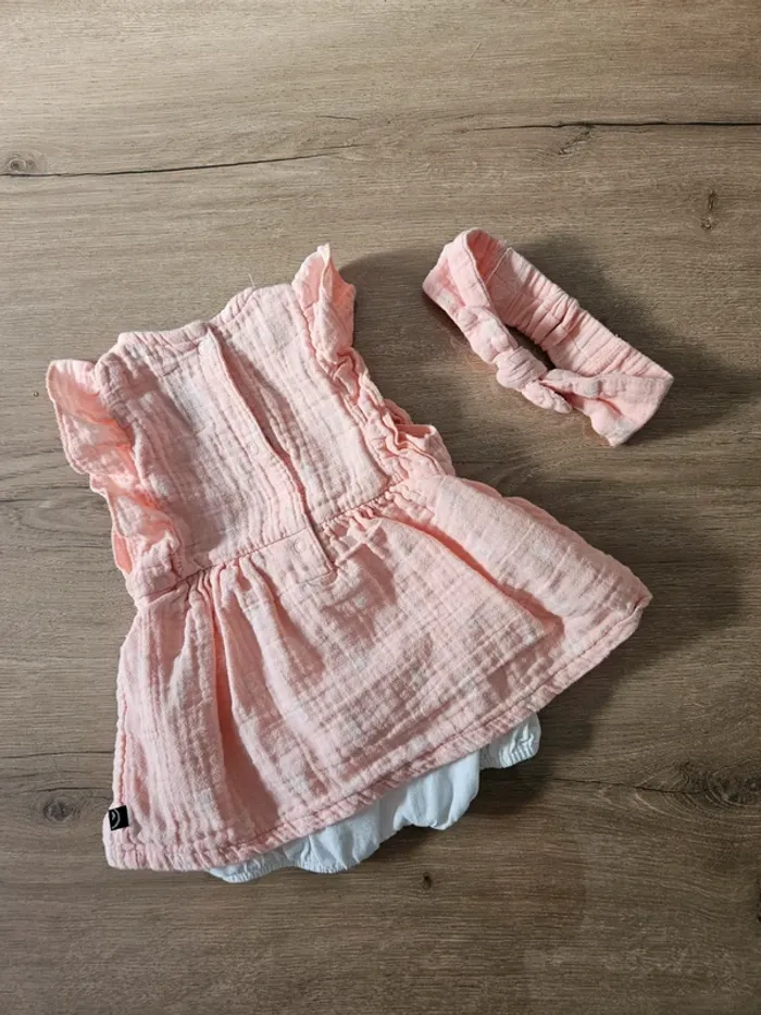 Ensemble bébé - photo numéro 2