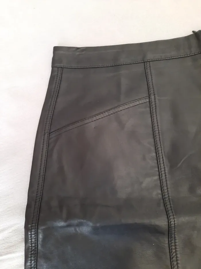 Jupe en Skaï - photo numéro 5