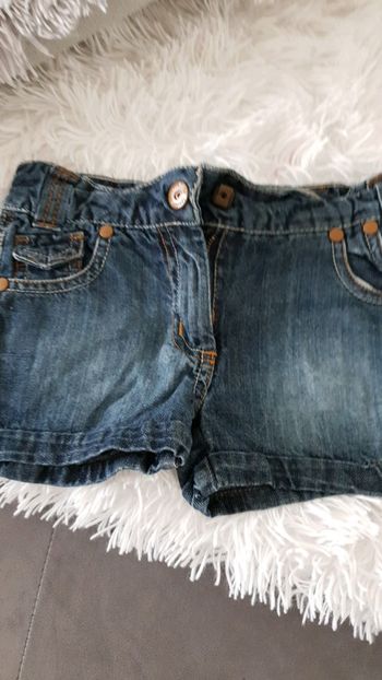 Short jean