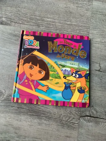 Le tour du monde de dora