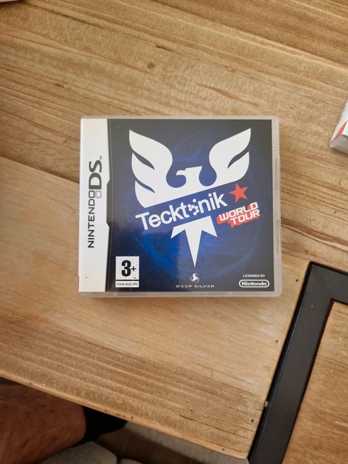 Tecktonik world tour ds