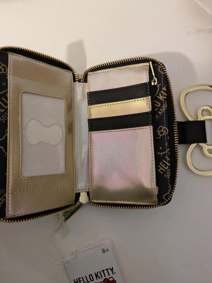 Portefeuille Loungefly Hello Kitty - photo numéro 5