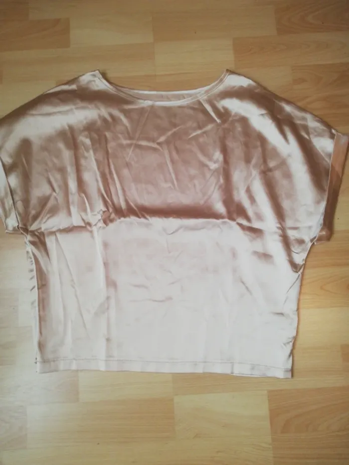 Blouse brillante - photo numéro 2